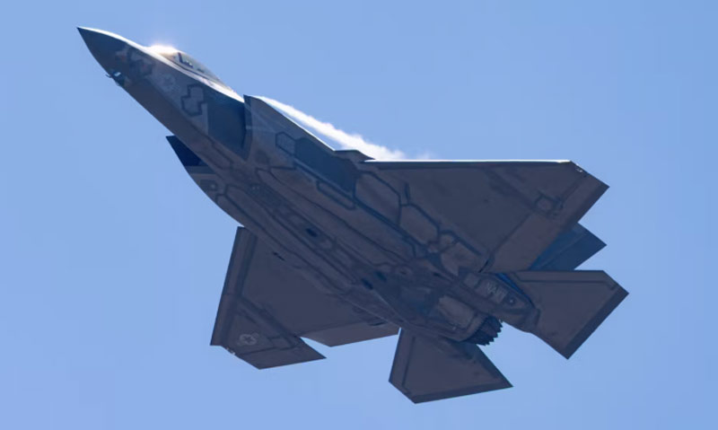США Истребитель ВМС F-35C пятого поколения